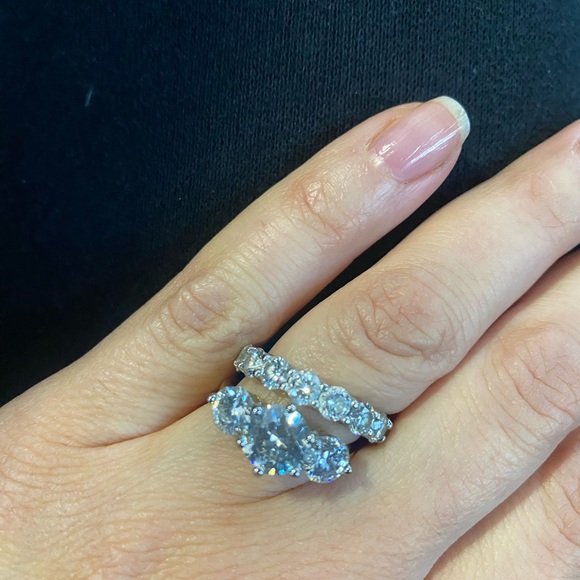 Two Tone 3 Stone Cubic Zirconia Crystal Ring - Picture 11 of 11